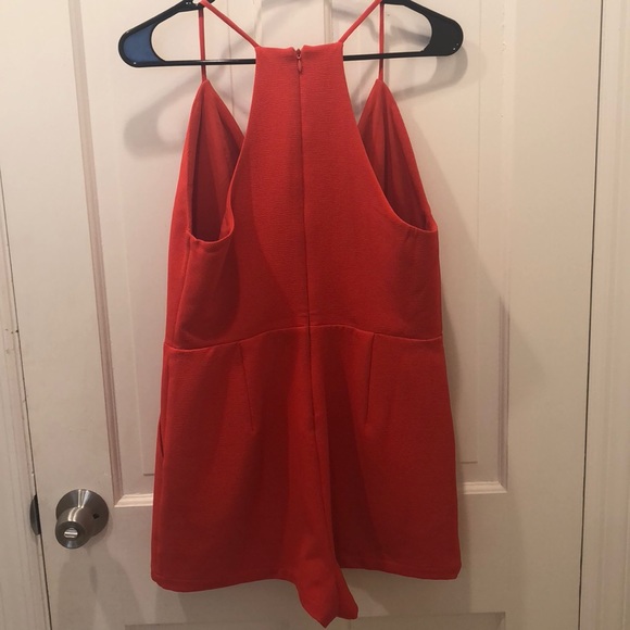 Red romper - Picture 3 of 4